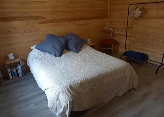 La fermette - chambres d'hôtes dans environnement calme et arboré